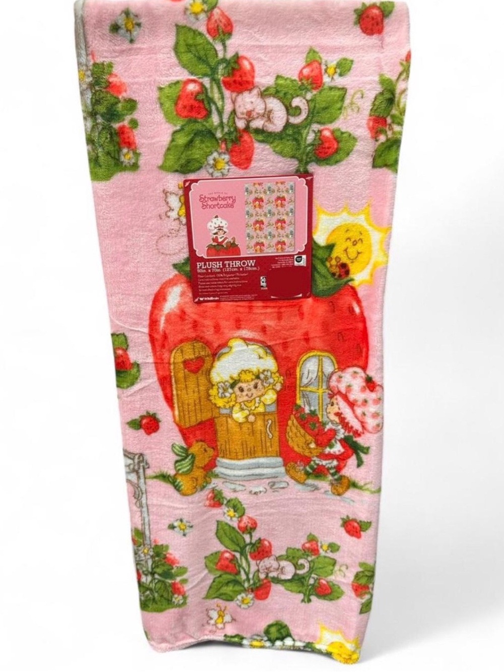 Strawberry Shortcake Plush Throw Blanket - Pink